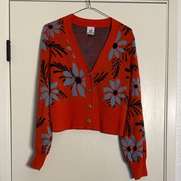 CAbi Orange Floral V-Neck Button Cardigan women’s size small - Picture 2 of 6